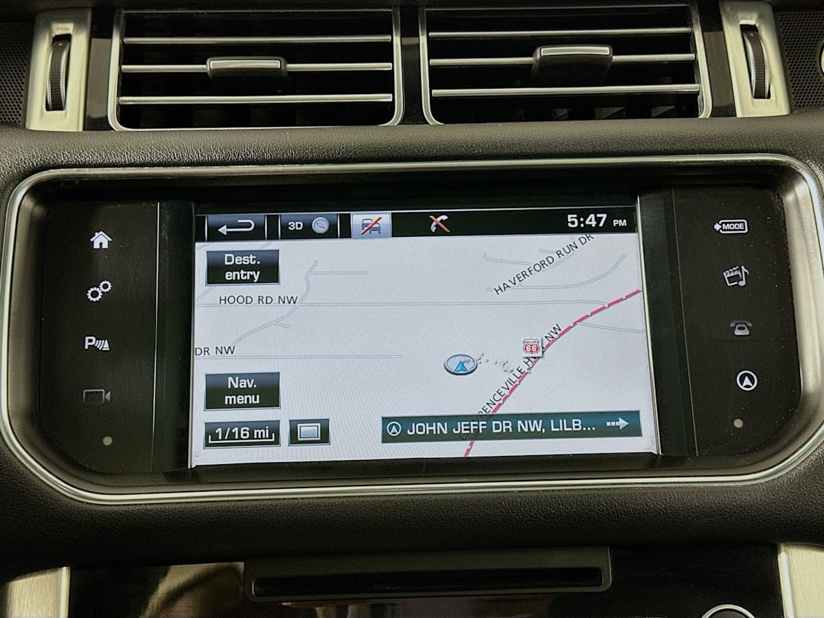 2016 Land Rover Range Rover SuperCharged photo 13