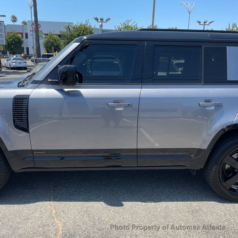 2020 Land Rover Defender 110 X photo 19