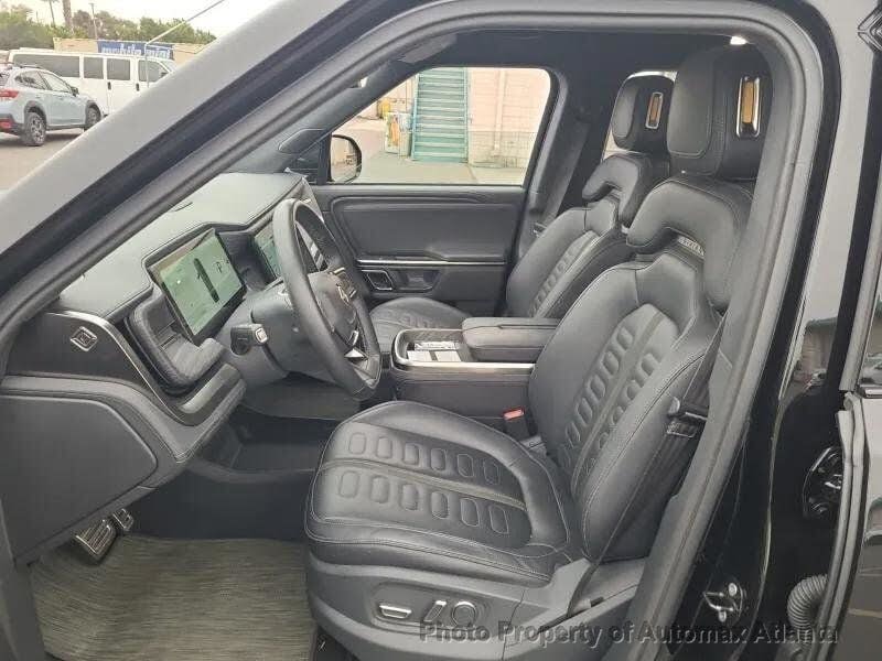 2022 Rivian R1T Adventure photo 5