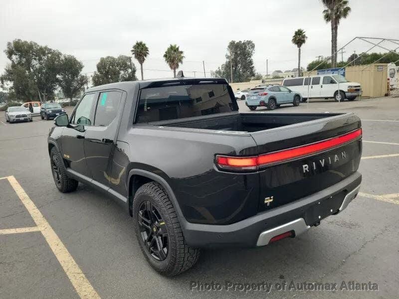 2022 Rivian R1T Adventure photo 8