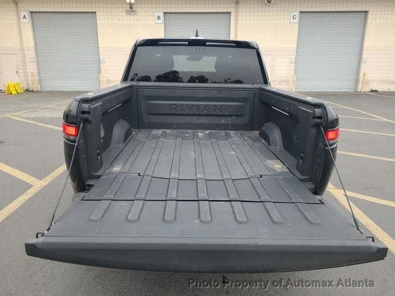 2022 Rivian R1T Adventure photo 11