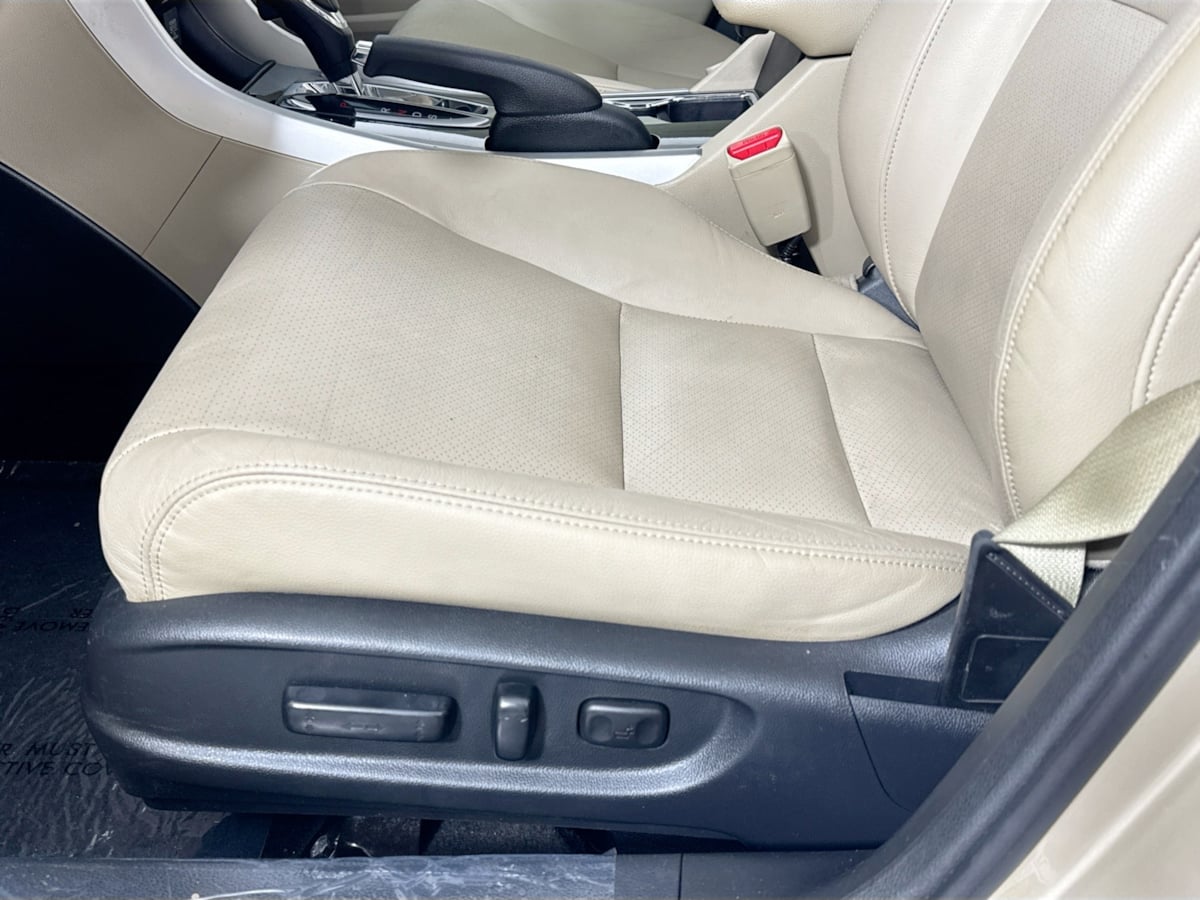 2016 Honda Accord EX-L photo 20