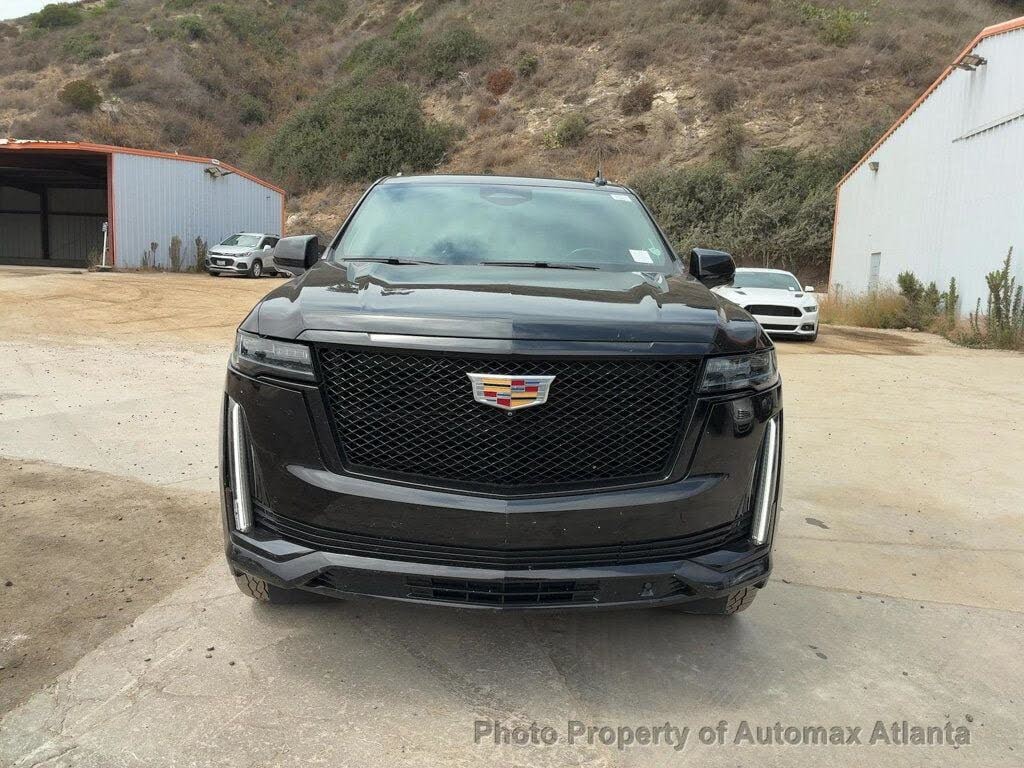 2021 Cadillac Escalade ESV Sport photo 2