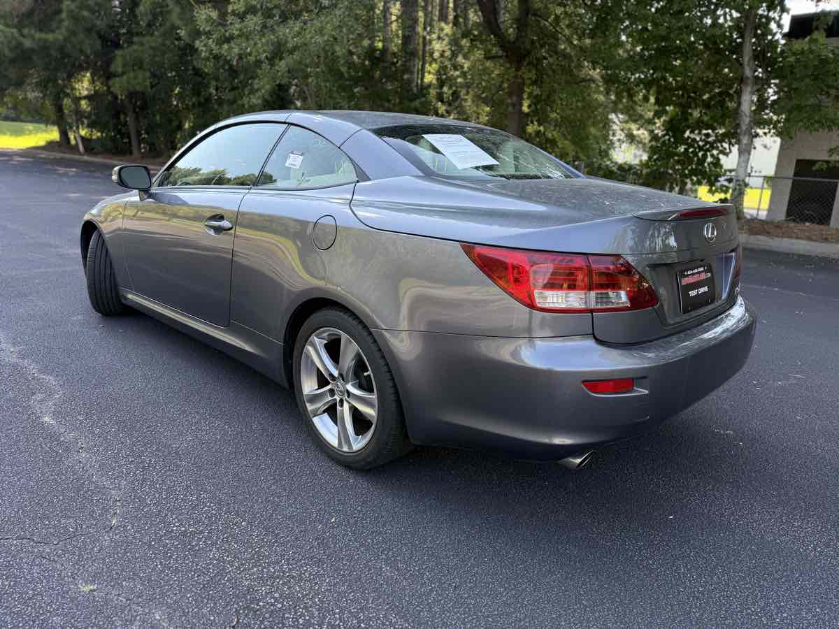 2012 Lexus IS 250C photo 2