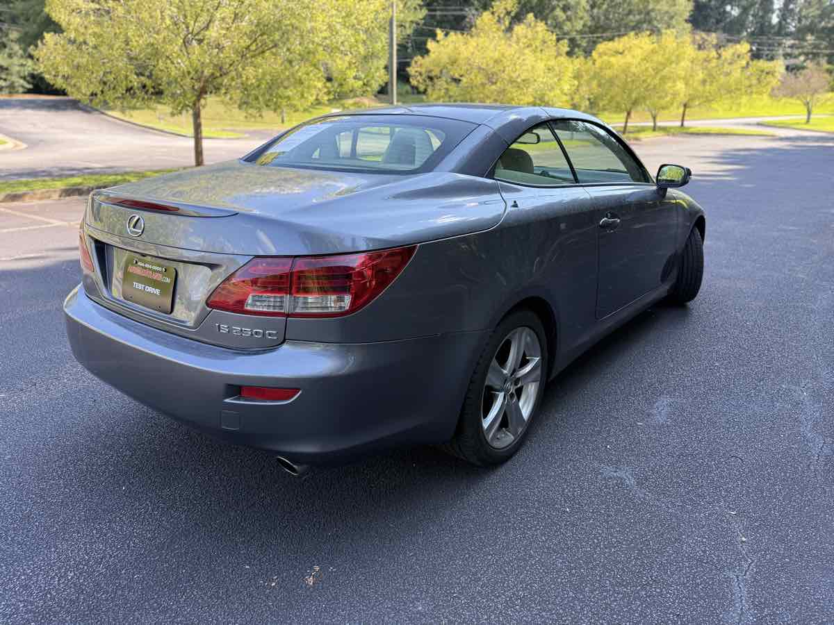 2012 Lexus IS 250C photo 3