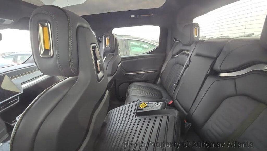 2025 Rivian R1T Adventure photo 9