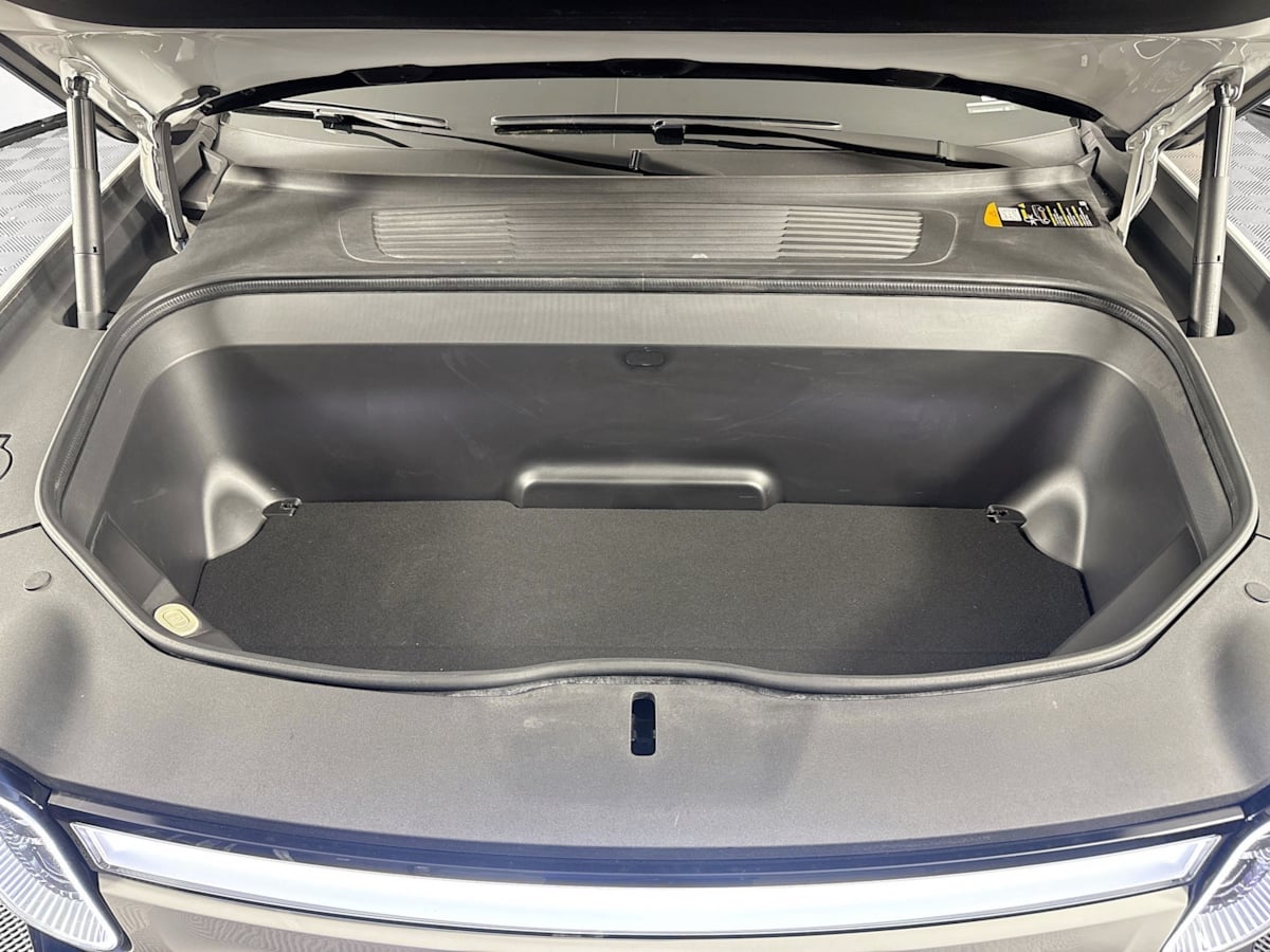 2024 Rivian R1S Adventure photo 32