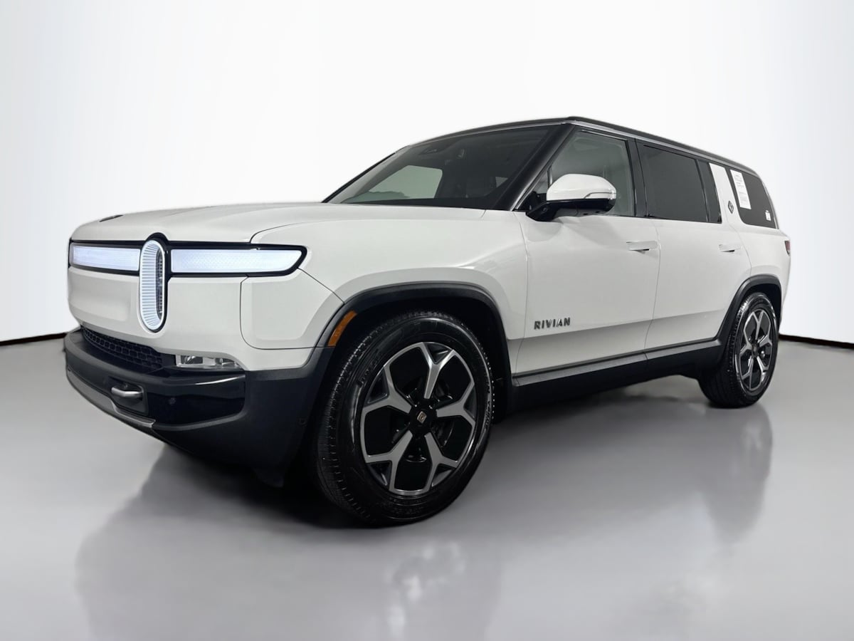 2024 Rivian R1S Adventure photo 37