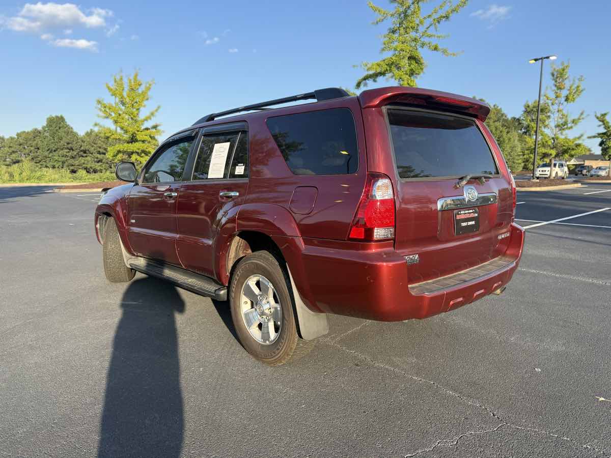 2006 Toyota 4Runner SR5 photo 2