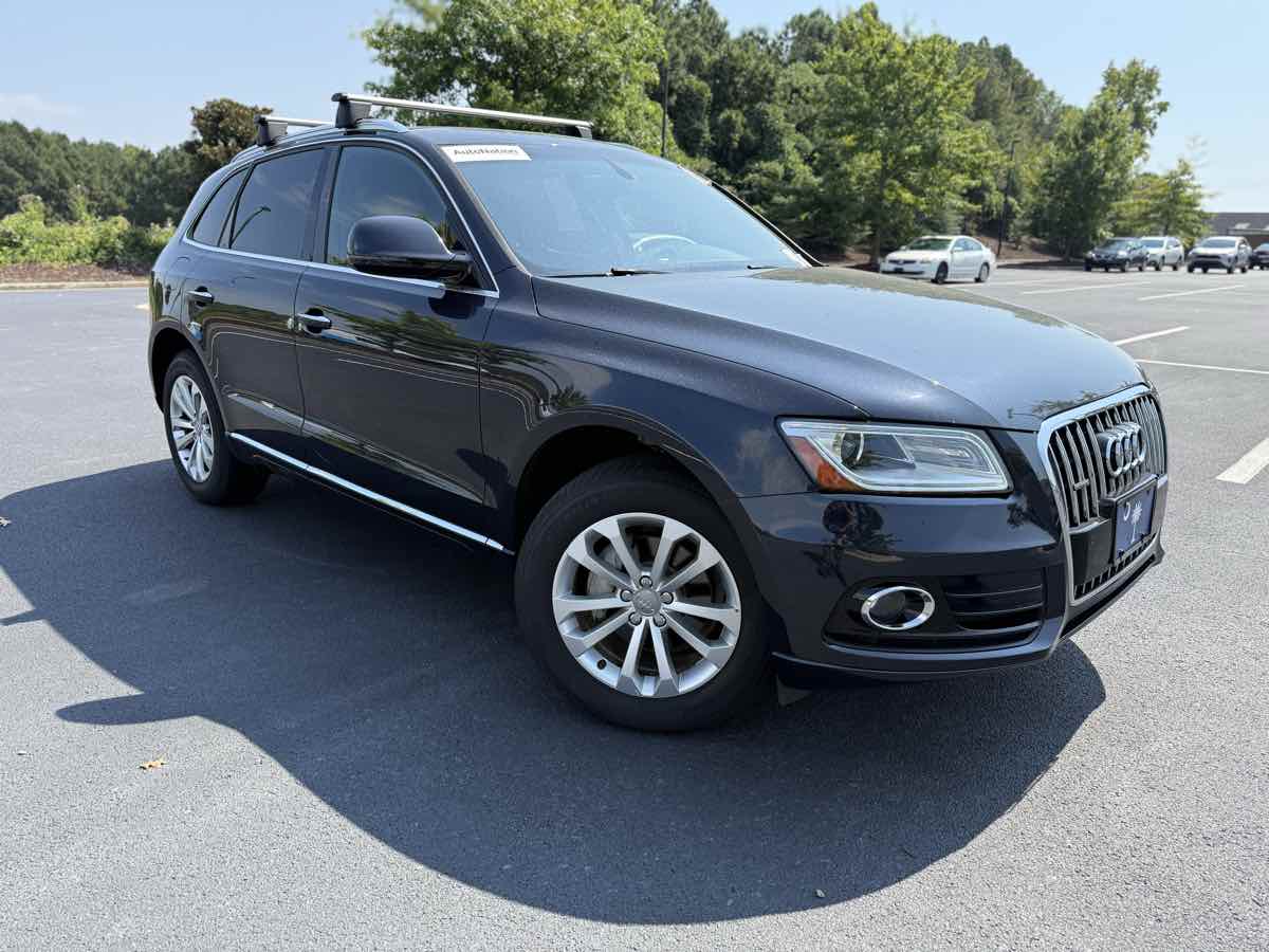 2016 Audi Q5 Premium 2.0T Plus photo 2