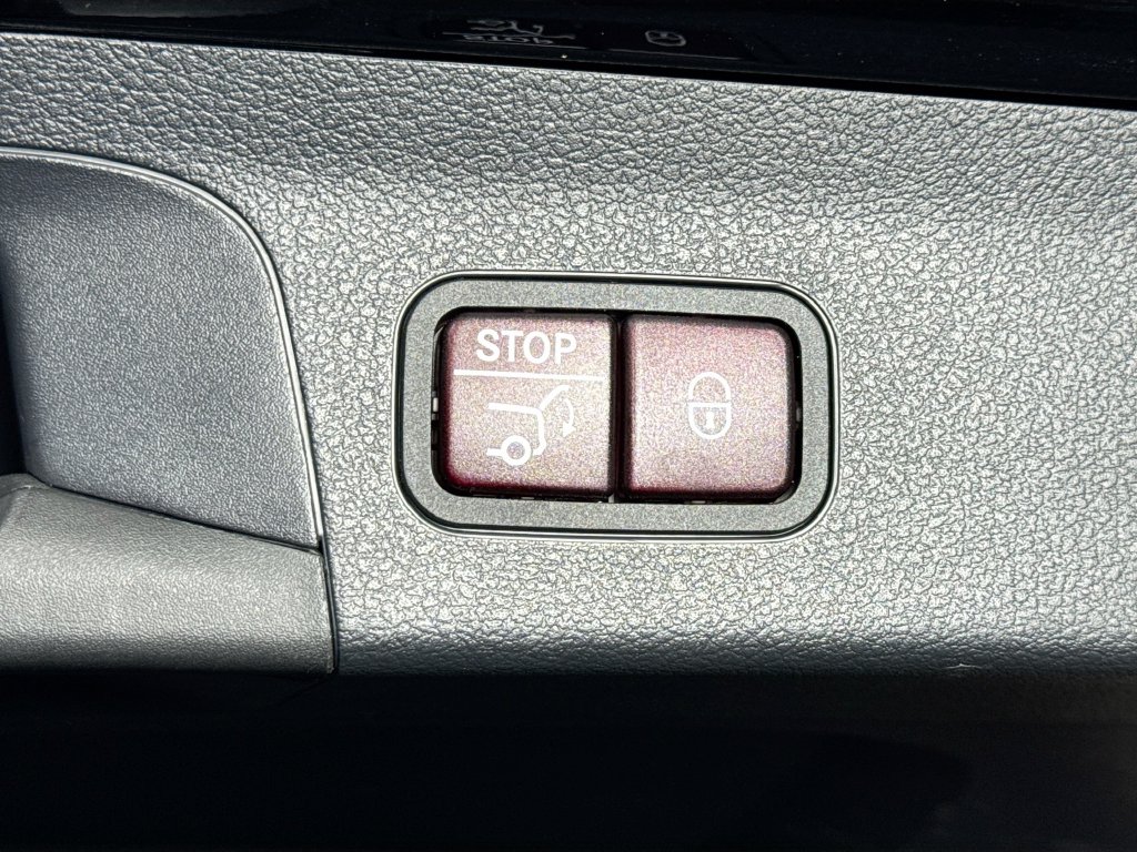 2024 Mercedes-Benz GLS Base - Photo 36
