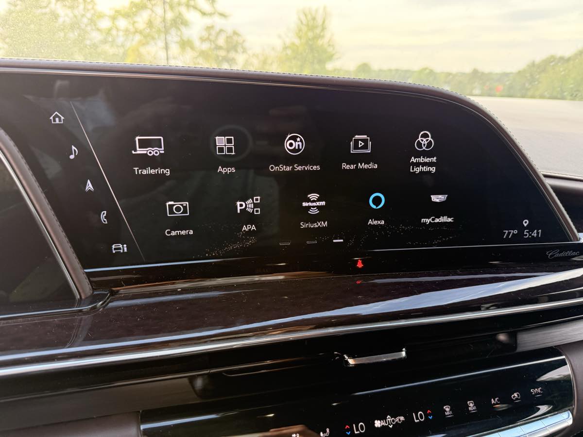 2021 Cadillac Escalade Sport Platinum photo 14