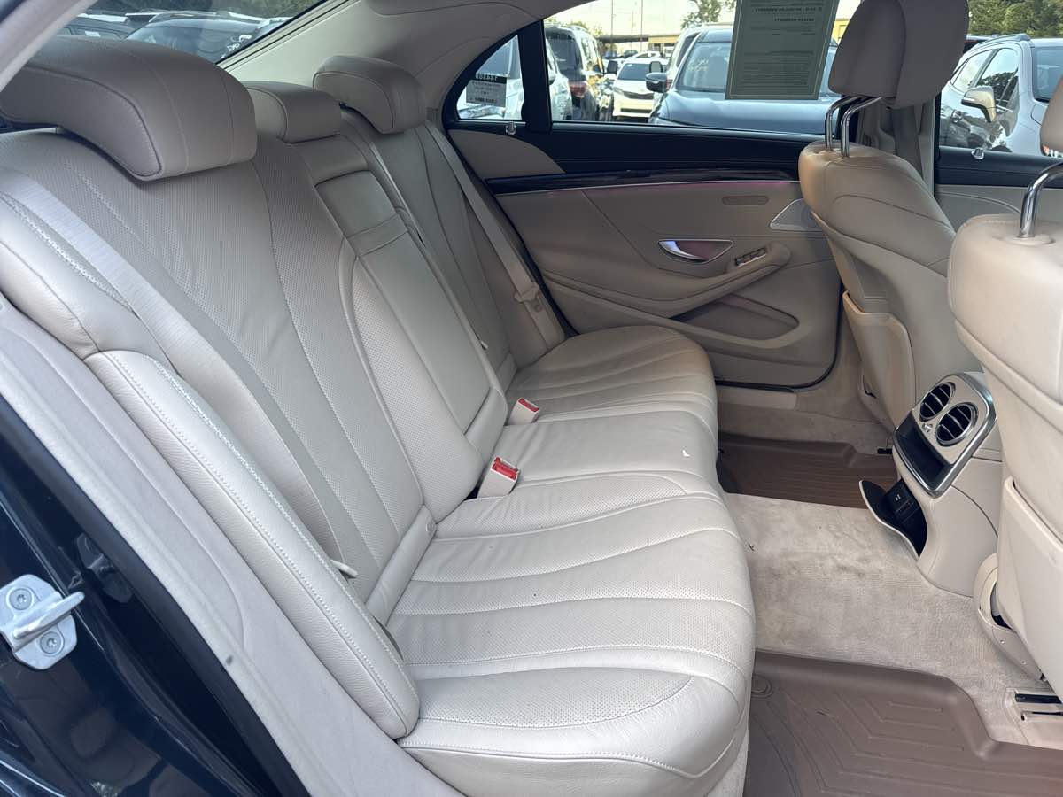 2015 Mercedes Benz S 550 4MATIC photo 6