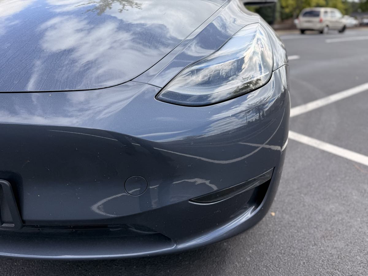 2023 Tesla Model Y Long Range photo 3