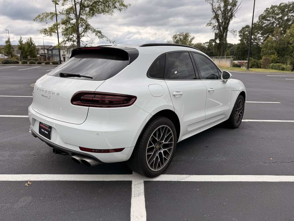 2018 Porsche Macan S photo 3