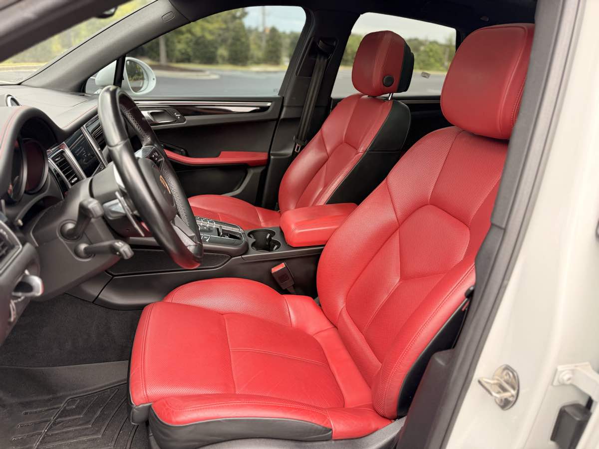 2018 Porsche Macan S photo 7