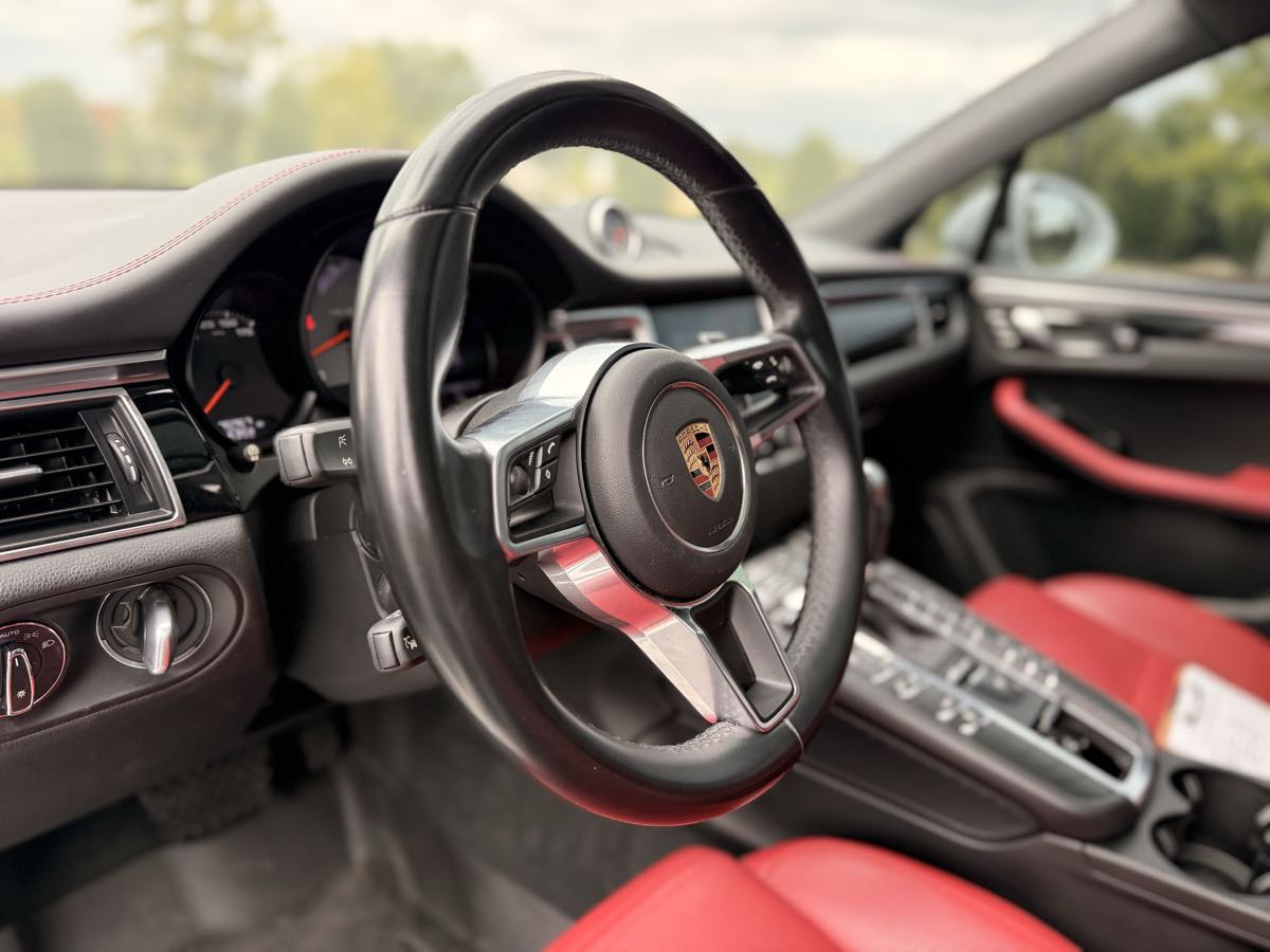 2018 Porsche Macan S photo 8