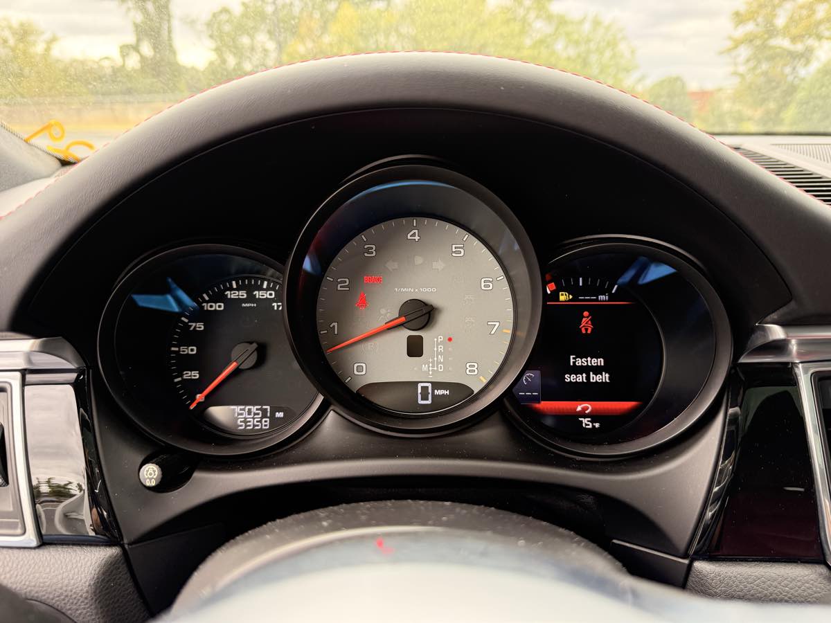 2018 Porsche Macan S photo 19