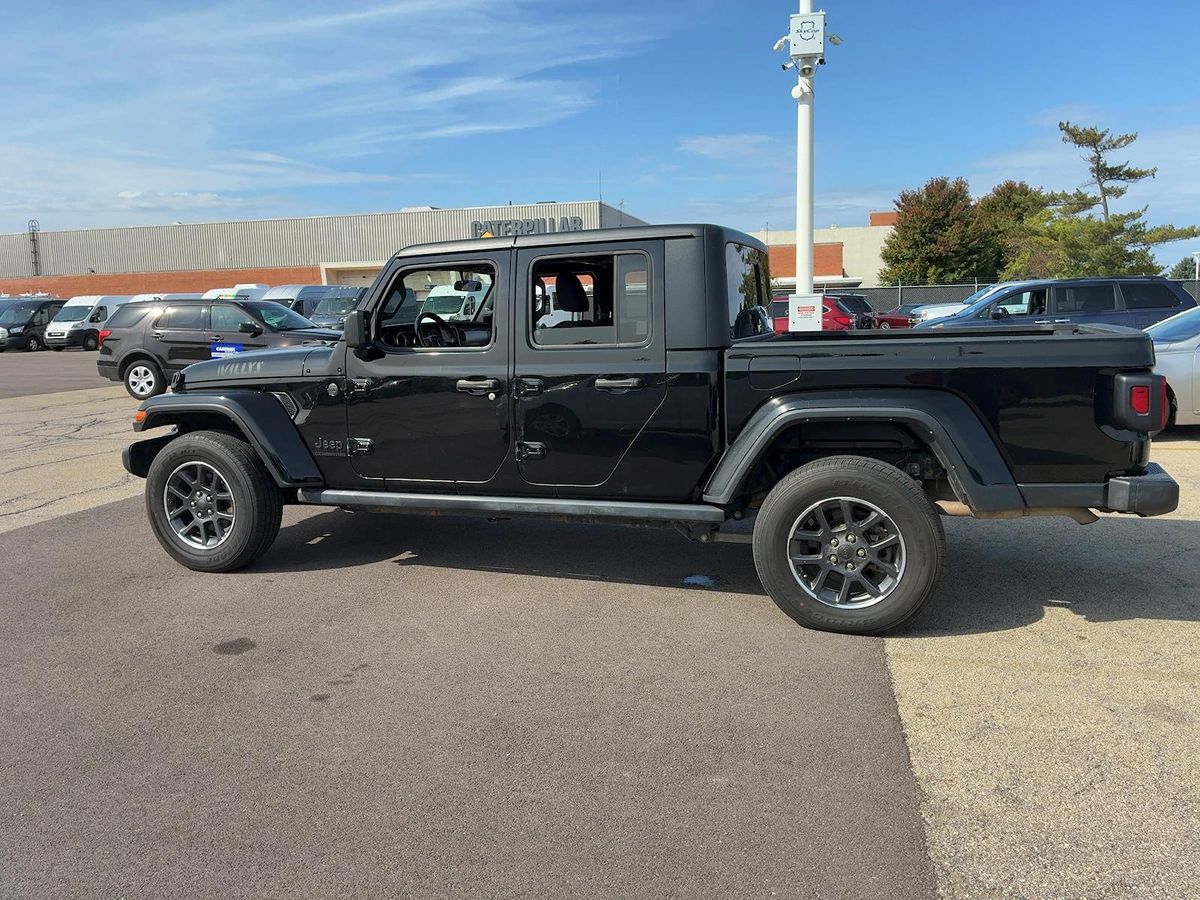 2022 Jeep Gladiator Willys photo 4