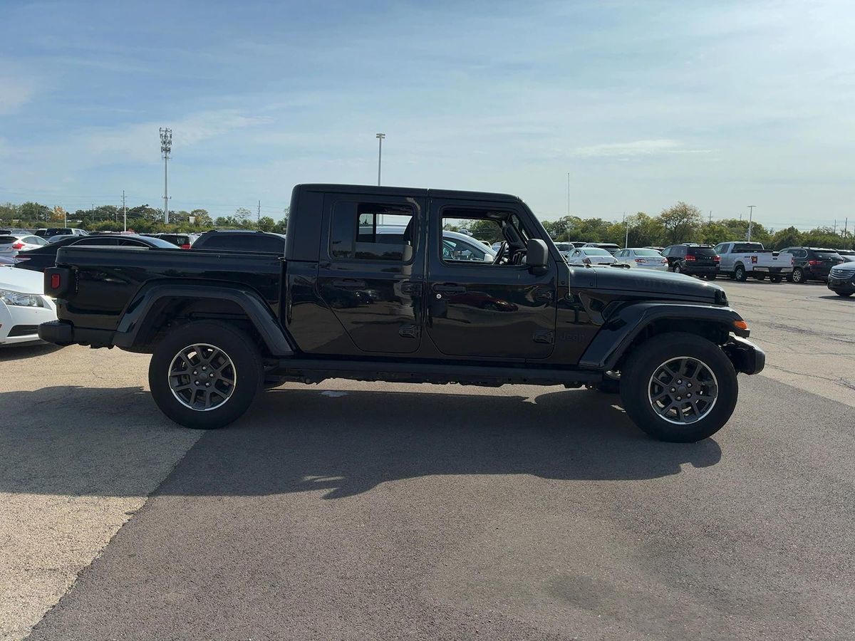 2022 Jeep Gladiator Willys photo 5