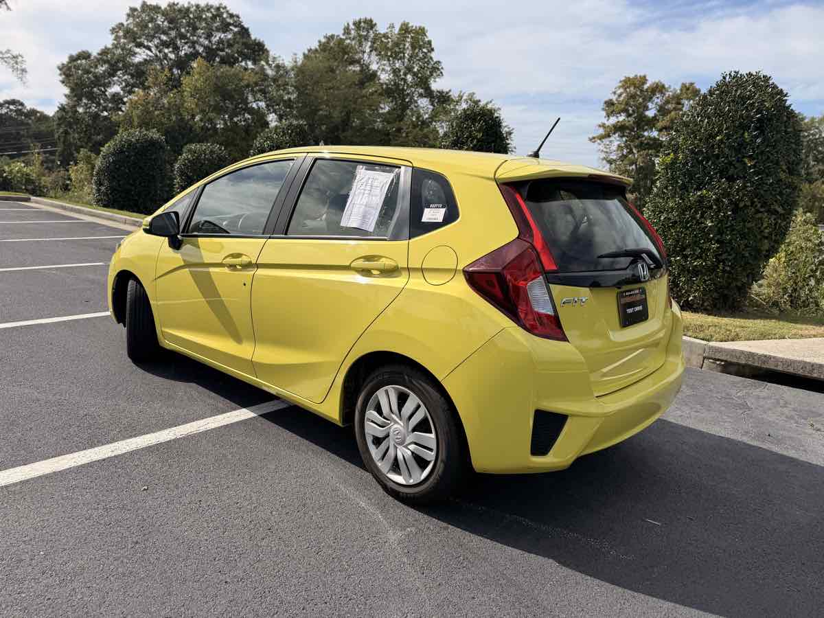 2016 Honda Fit LX photo 2