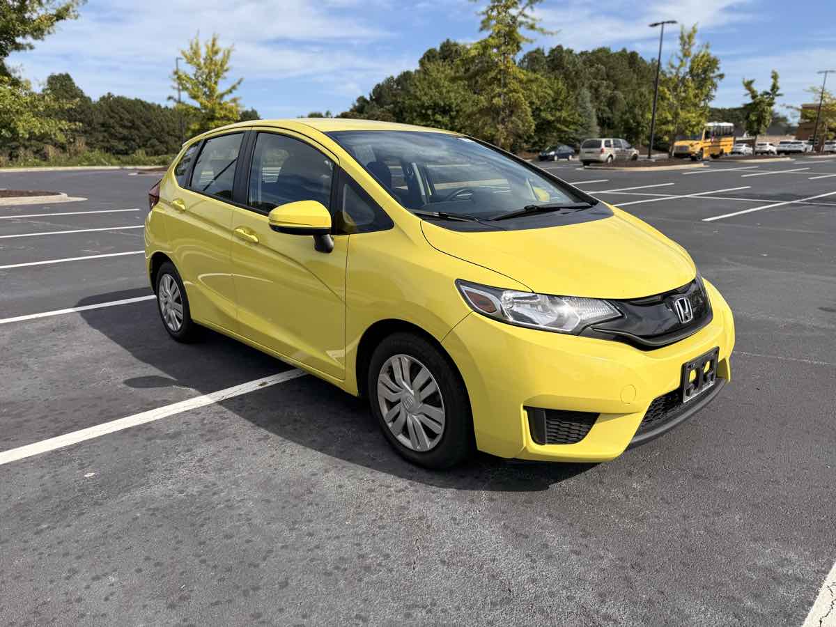 2016 Honda Fit LX photo 4