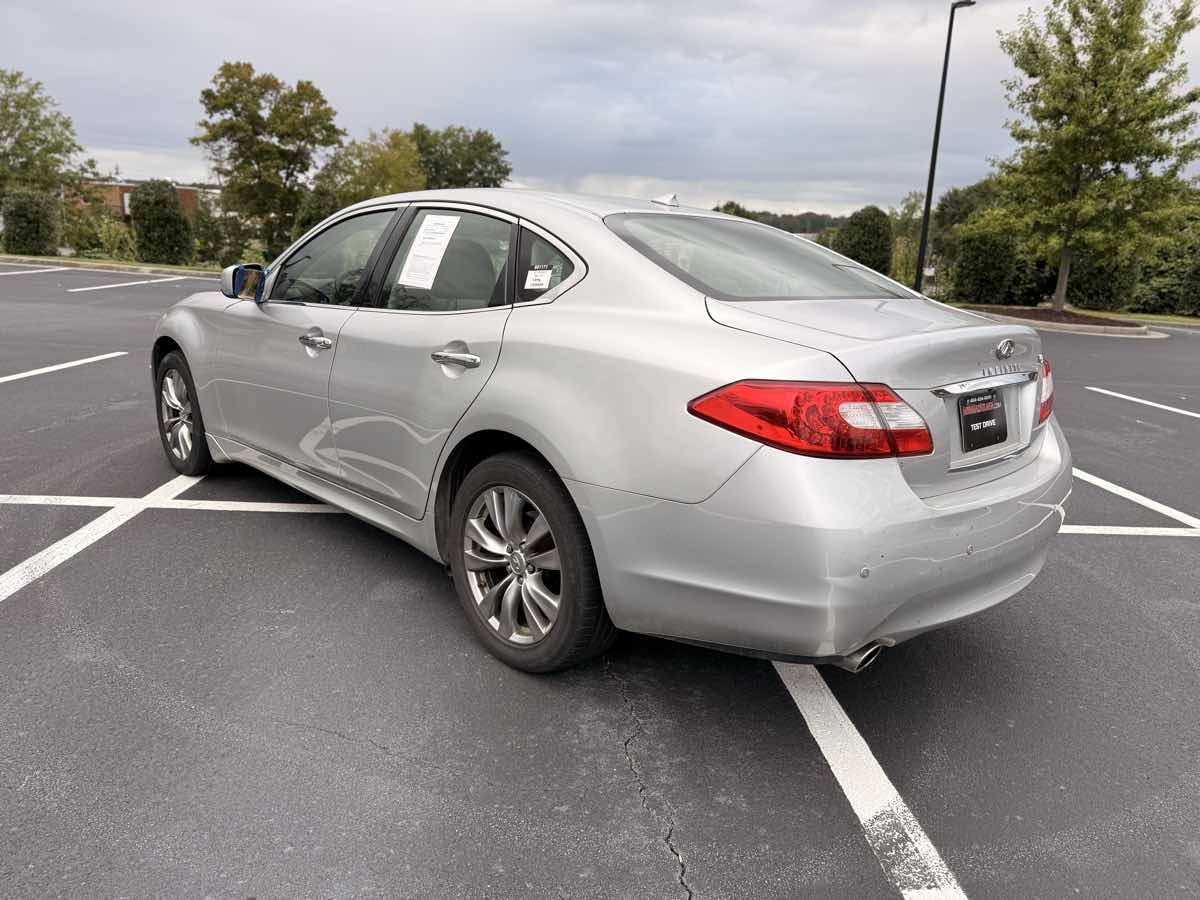 2013 Infiniti M37 Premium photo 2