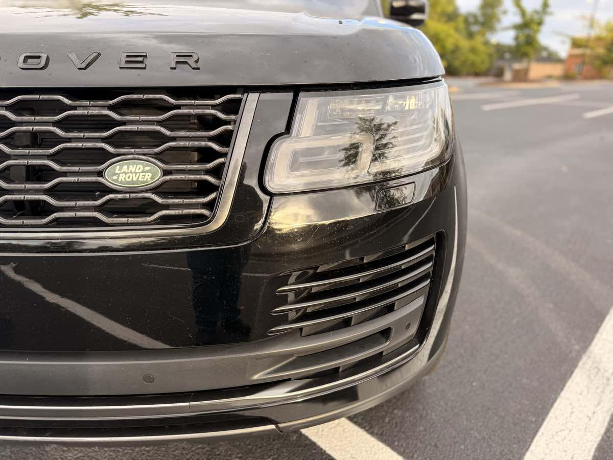 2020 Land Rover Range Rover photo 4