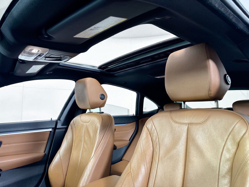 Photo 27 of this BMW 4 Series