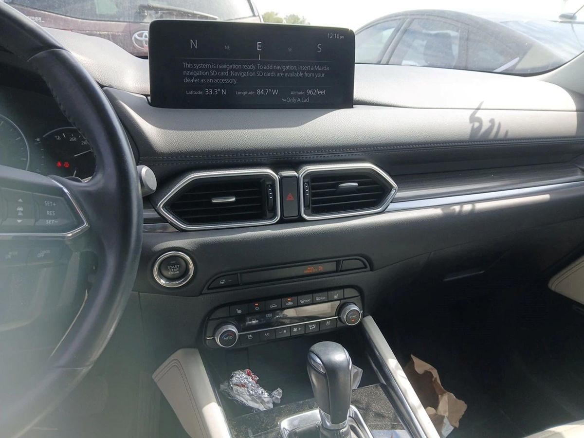 2022 Mazda CX-5 2.5 Premium Plus photo 3