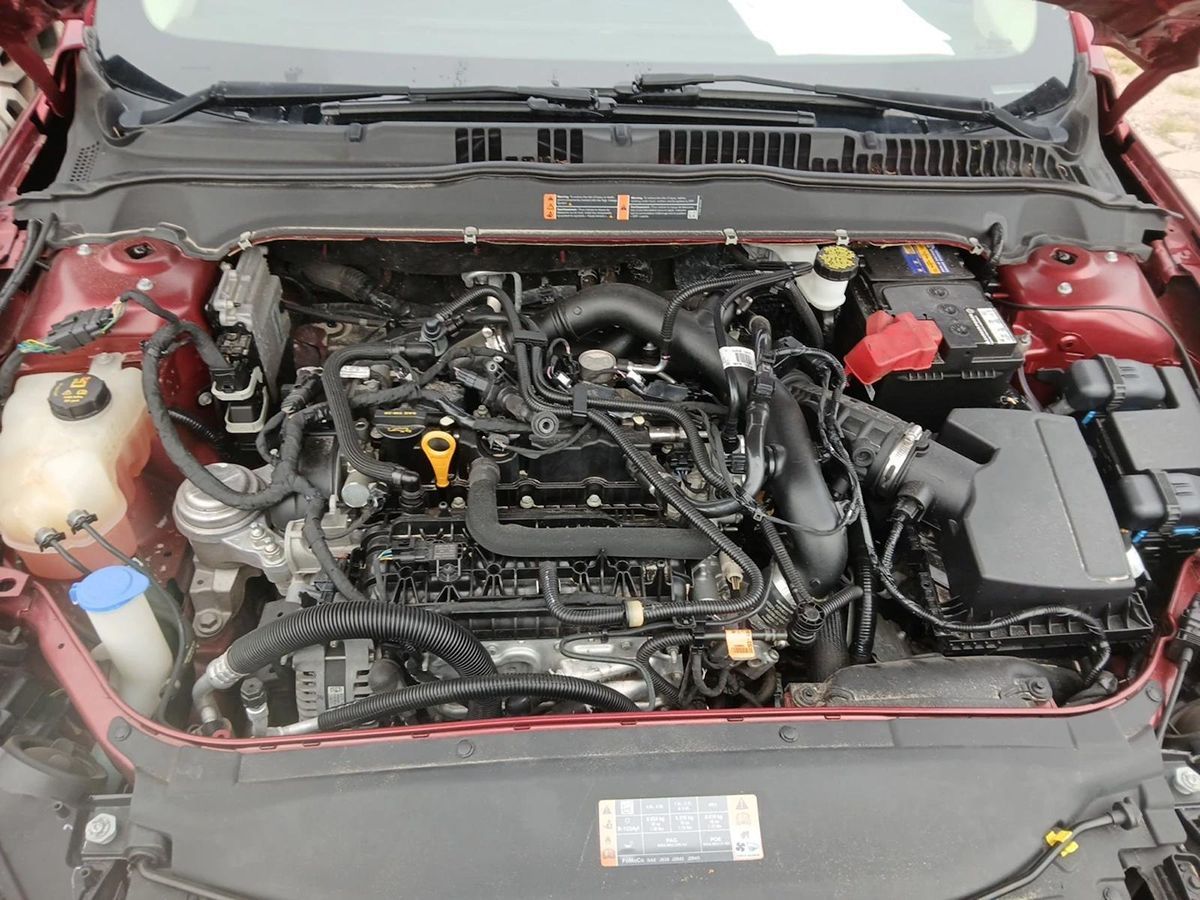 2019 Ford Fusion SE photo 6