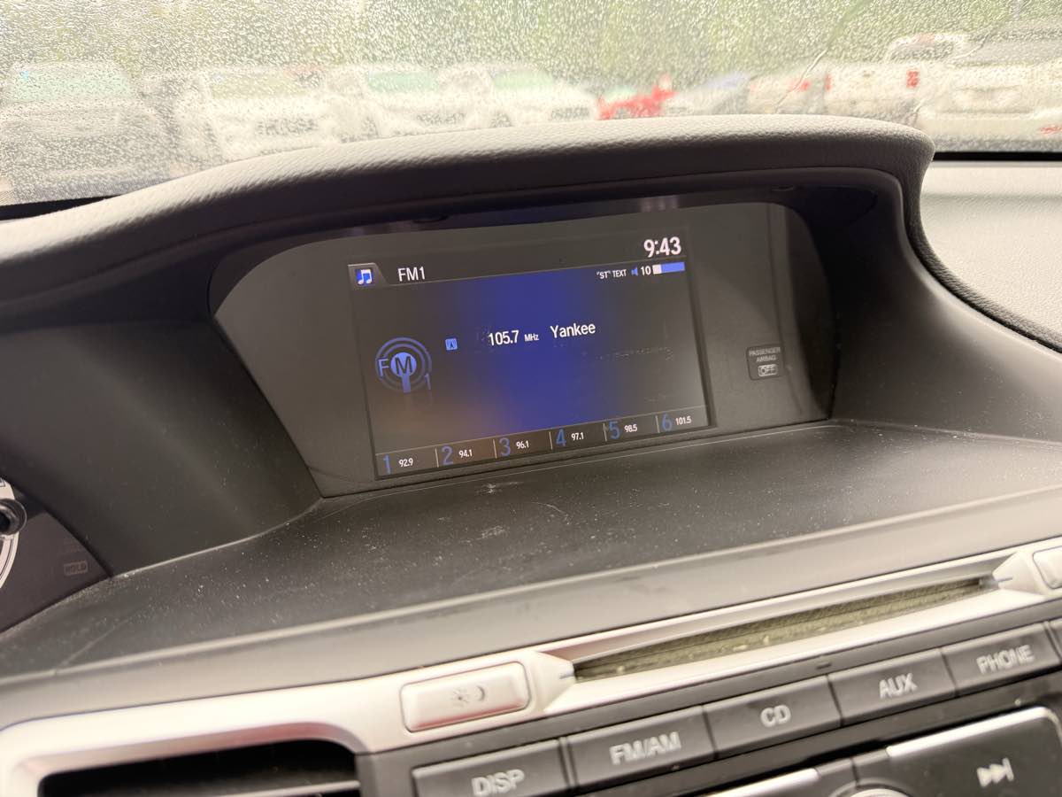 2017 Honda Accord LX photo 13