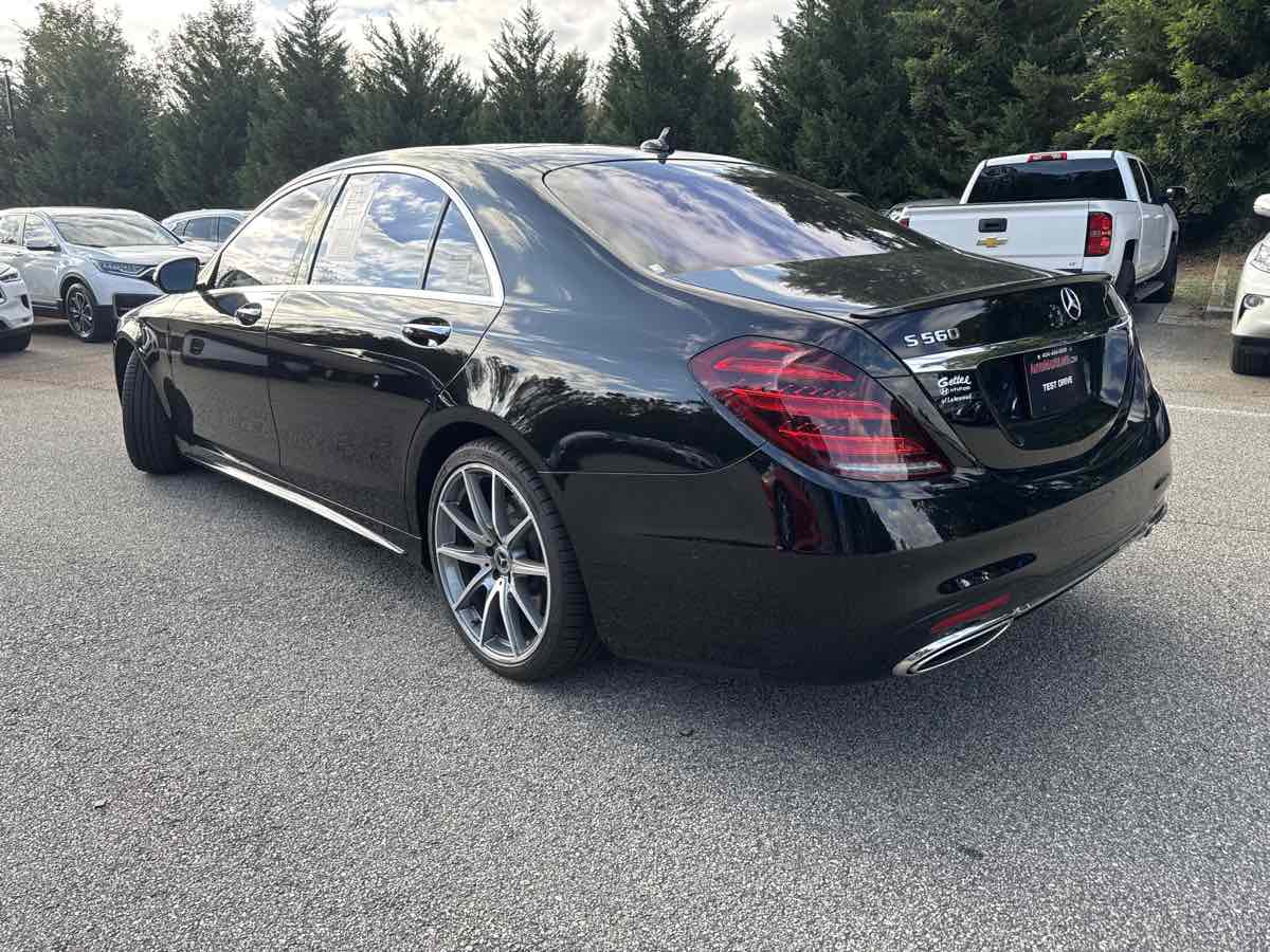 2019 Mercedes Benz S 560 photo 2