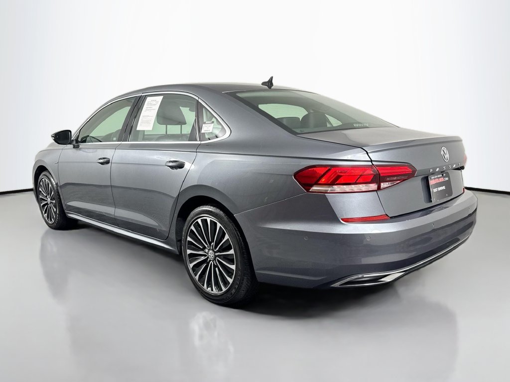 Volkswagen Passat photo 10