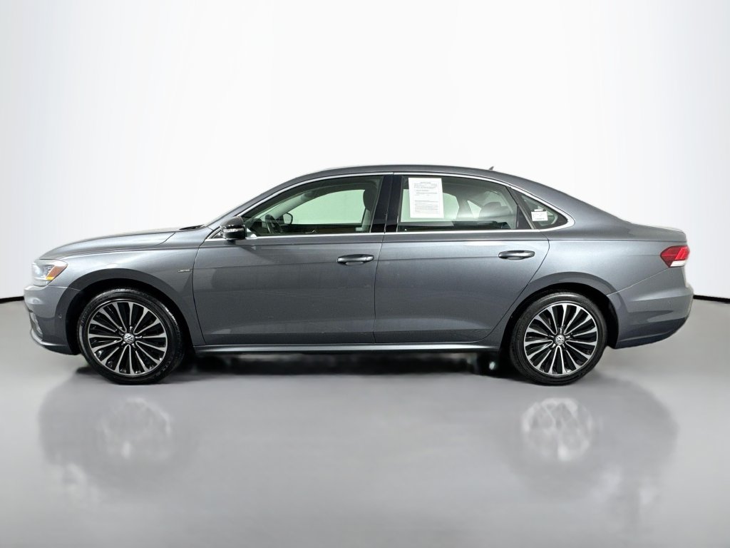 Volkswagen Passat photo 11