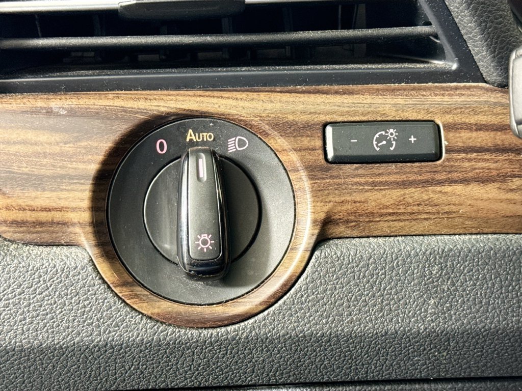 Volkswagen Passat photo 13