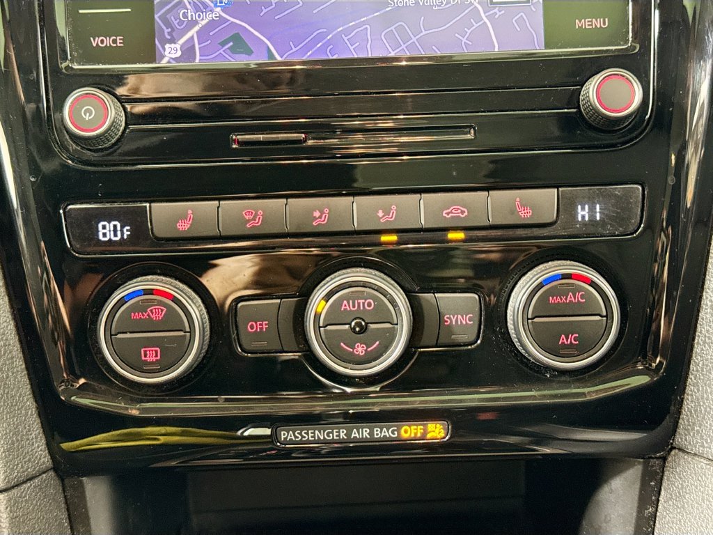Volkswagen Passat photo 19