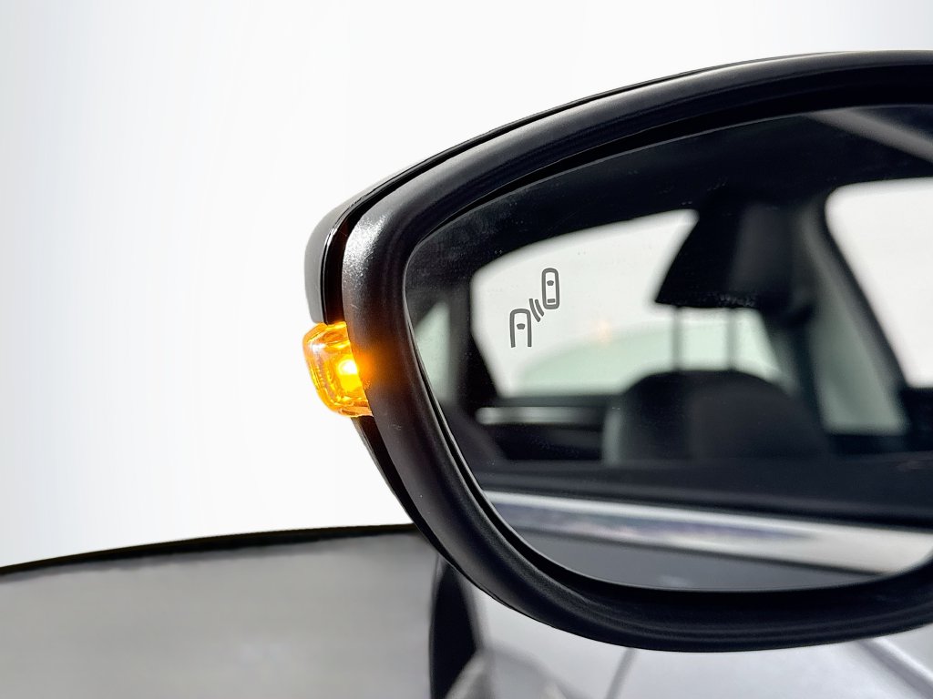 Volkswagen Passat photo 24