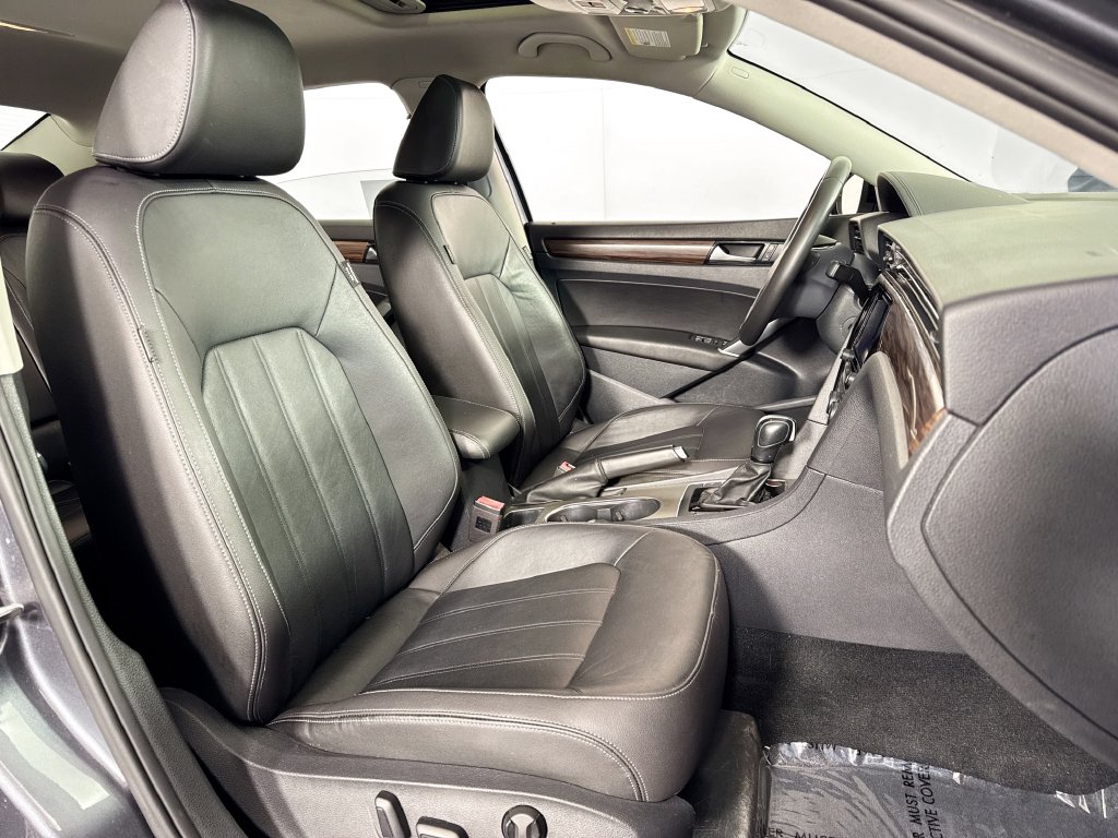 Volkswagen Passat photo 38