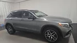 2018 Mercedes Benz GLC 300 4MATIC photo 3