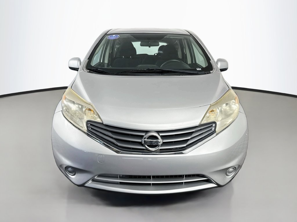 Nissan Versa Note photo 3