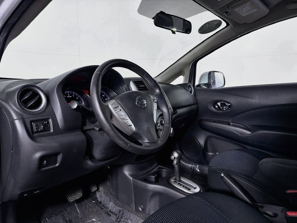 Nissan Versa Note photo 10