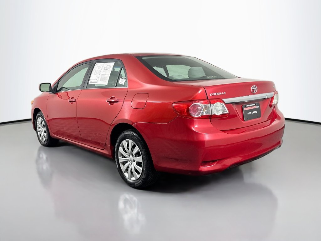 Toyota Corolla photo 9