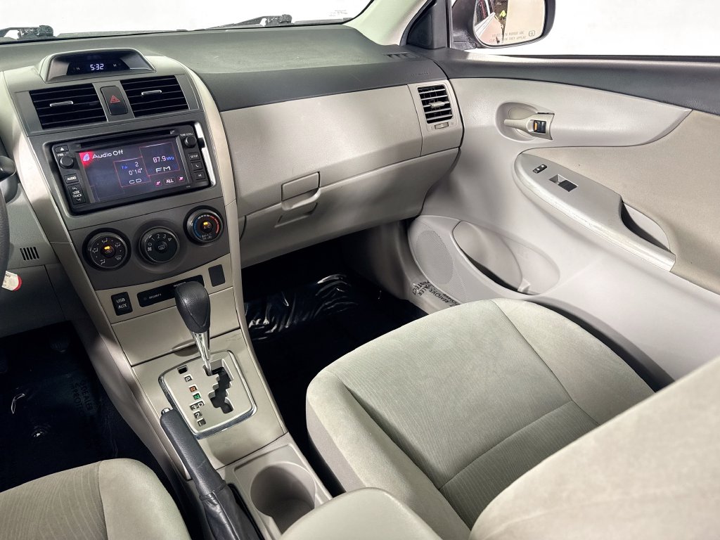 Toyota Corolla photo 24
