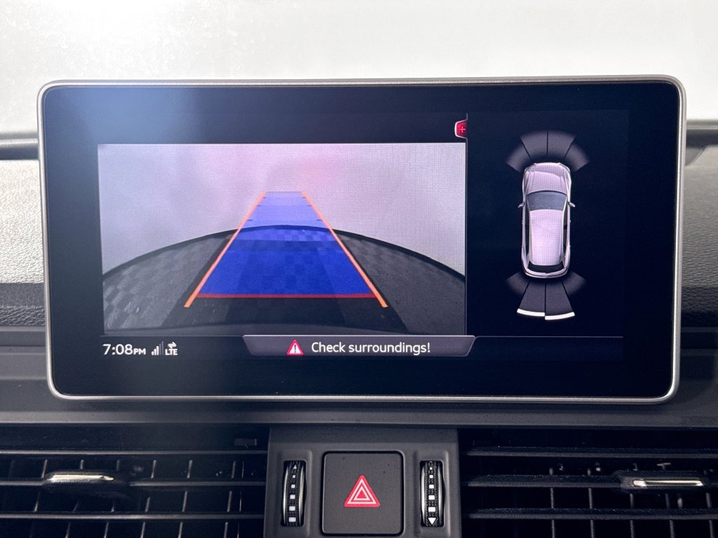Audi Q5 photo 16