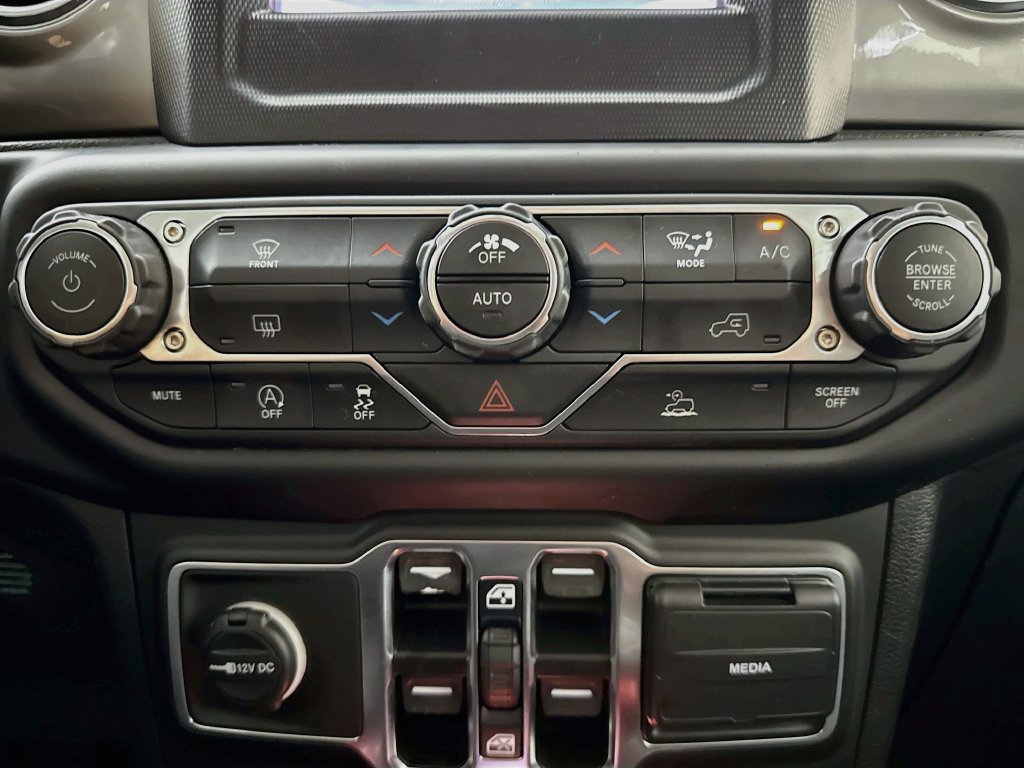 Photo 15 of this Jeep Wrangler