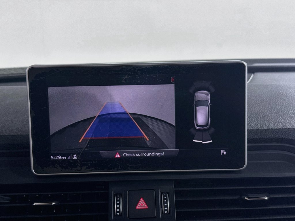 Photo 14 of this Audi Q5