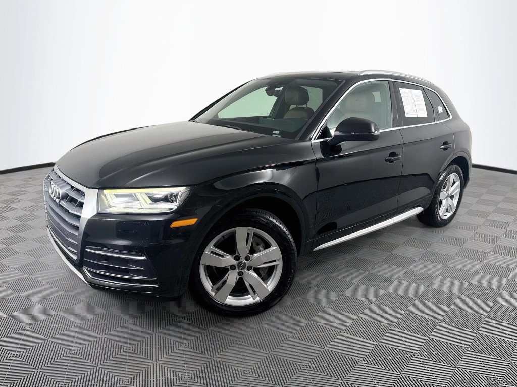 Audi Q5 photo 2