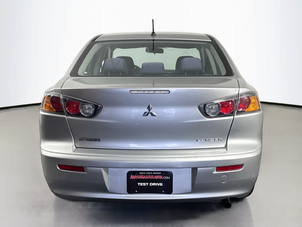 Mitsubishi Lancer photo 7