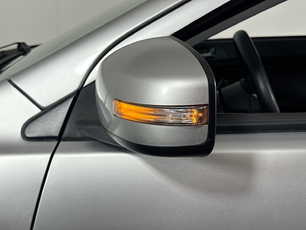 Mitsubishi Lancer photo 19
